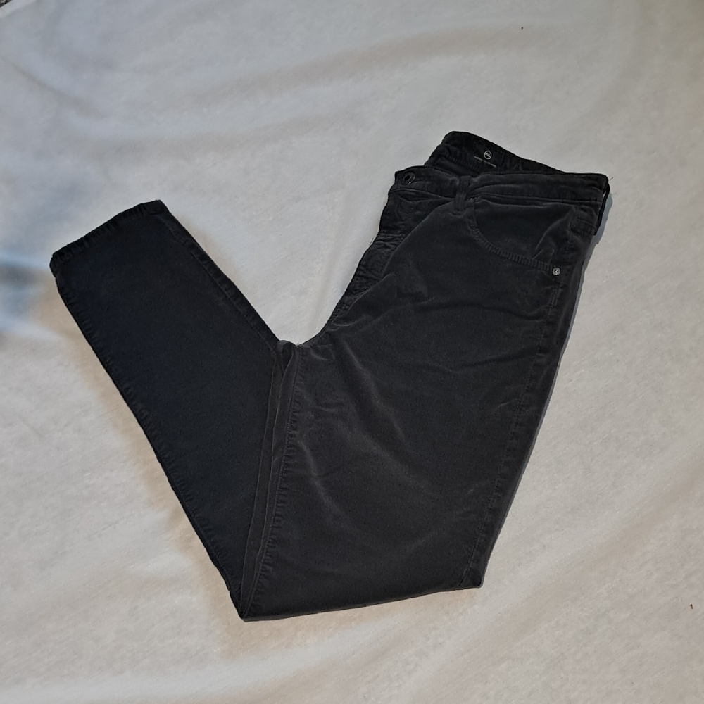 AG Adriano Goldschmied The Stevie Ankle. Size‎ 30 Regular. Velvety Gray.